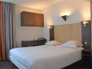 아도니스 아크 호텔 액스