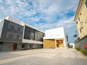 เกรย์ฟิลด์ โรงแรมและอพาร์ตเมนต์