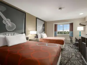 Super 8 by Wyndham San Antonio Airport North