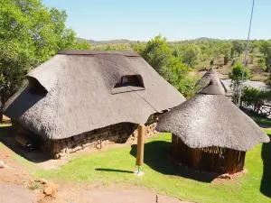 Thandabantu Game Lodge