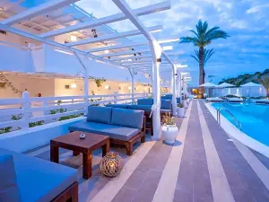 Aloe Hotel – Adults Only