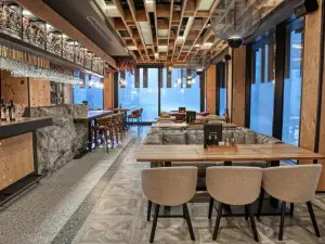 Galeria Jahorina Luxury Ski Apartments and Restaurant