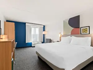 Spark by Hilton Hummelstown Hershey