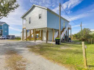 Waterfront Home w/ Sunset & Lighthouse Views