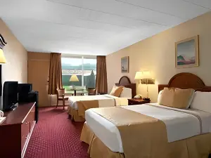 Tesla BioHealing Wellness Hotel & Resort, Ramada by Wyndham