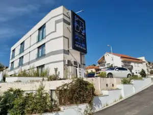 Hotel Jona