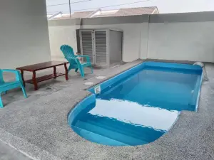Homestay Delisha Tapah - Pool(muslim only)