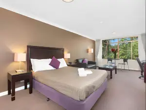 Checkers Resort