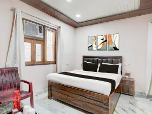Hotel O Tedhi Bazaar Near Ram Janambhumi