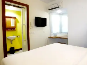 누니아 인 반다라 자카르타