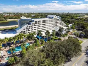 DoubleTree by Hilton Deerfield Beach Boca Raton