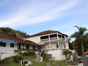Hotel Sacra Familia