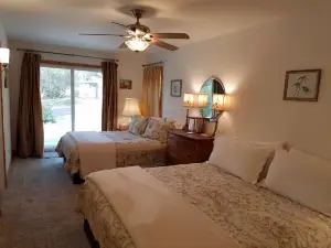 요세미티 플로장스 B&B
