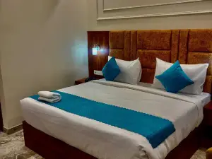 Hotel Majestic Heights