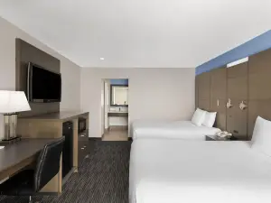 トラベロッジ イン & スイーツ バイ ウィンダム アナハイム オン ディズニーランド ドライブ