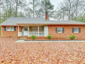 6 Mi to Salisbury Forest-View Sanctuary!