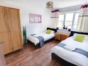 Meridian Apartment Suites