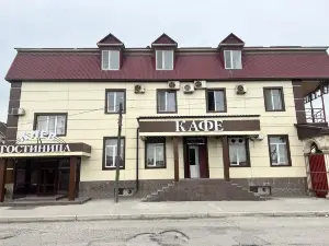Гостиница Кмев