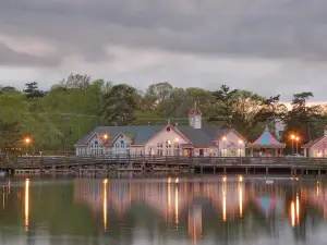 Colonial Inn
