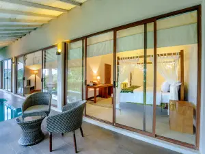 Celestial Hills - Villas & Suites by the Clarks