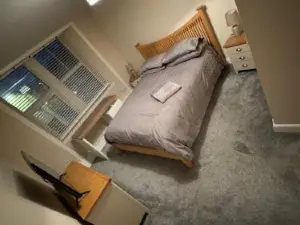 Central 2 Bedroom Apartment