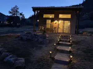 Pristine New Modern Bungalow At the Base of The National Forest; 1 Acre of land