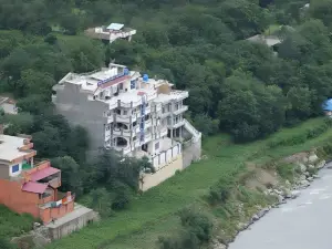 Shah Family Guest House
