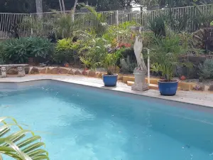 Mapleton Peaceful Provence Bnb