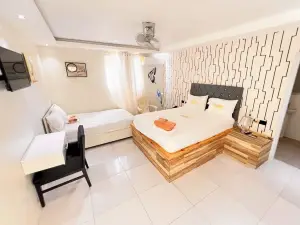 Hotel1325