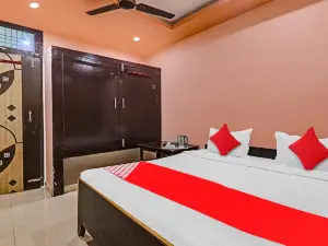 Hotel O Shamsher Palace