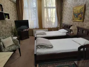 Old Town Hotel
