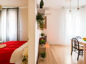 Elly's House