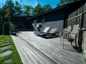 Summer and Fall in Sheffield with Monthly Special Pricing Available