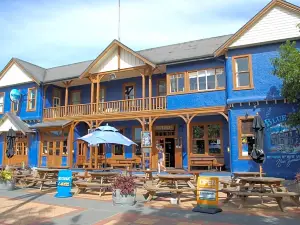 The Blue Pub