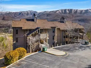 Summit View Suite in Gatlinburg