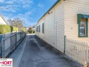 Paddington Villa 1 - Free Wi-fi, Netflix
