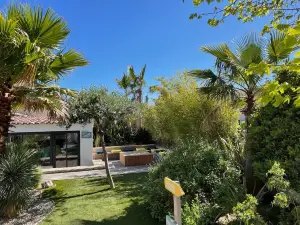 Farniente in a haven of peace close to all amenities