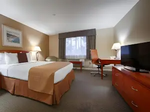 Best Western Plus Capitola by-The-Sea Inn  Suites