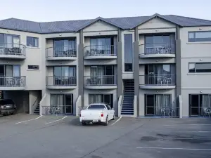 Bay City Motor Lodge