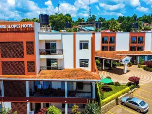 Meru Slopes Hotel