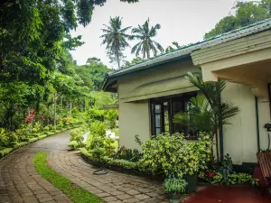 Ancoombra Tea Estate Bungalow