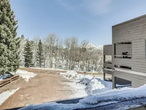 Cozy La Veta Condo: Walk to Cuchara Mountain Park!