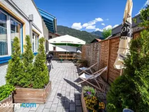 Rutsche Hostel