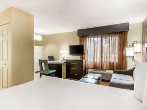 MainStay Suites Greenville Airport