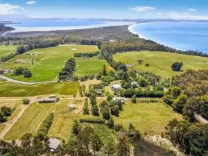 Island Cottage - Bruny Island