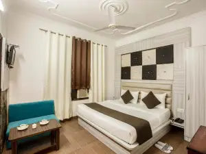 Hotel Katra Residency