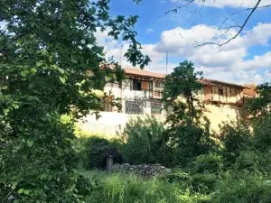 Charming House in Villasur de Herreros with Lake View