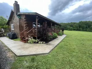 Anglers Cove offers a relaxing vacation experience near Dale Hollow Lake!