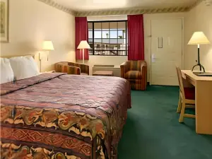 Days Inn by Wyndham Safford, AZ