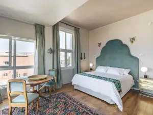 Casablu Hotel